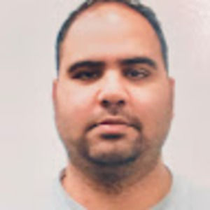 Meet your Posher, Amir